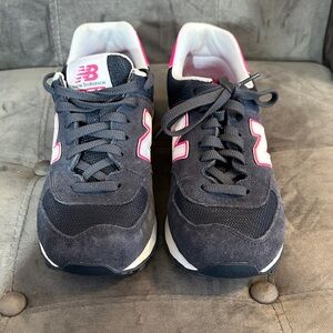 New Balance Women's Sneakers - Navy and Pink